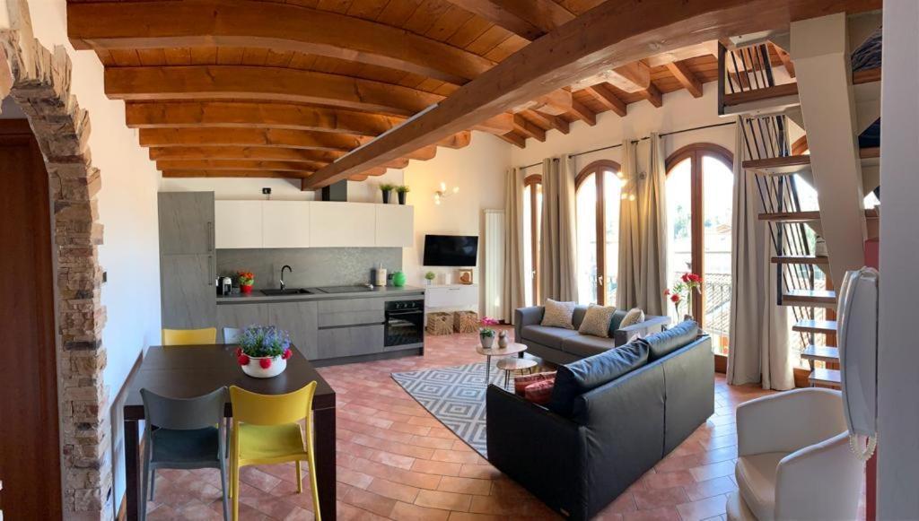 La Primula Apartment Sovere ภายนอก รูปภาพ
